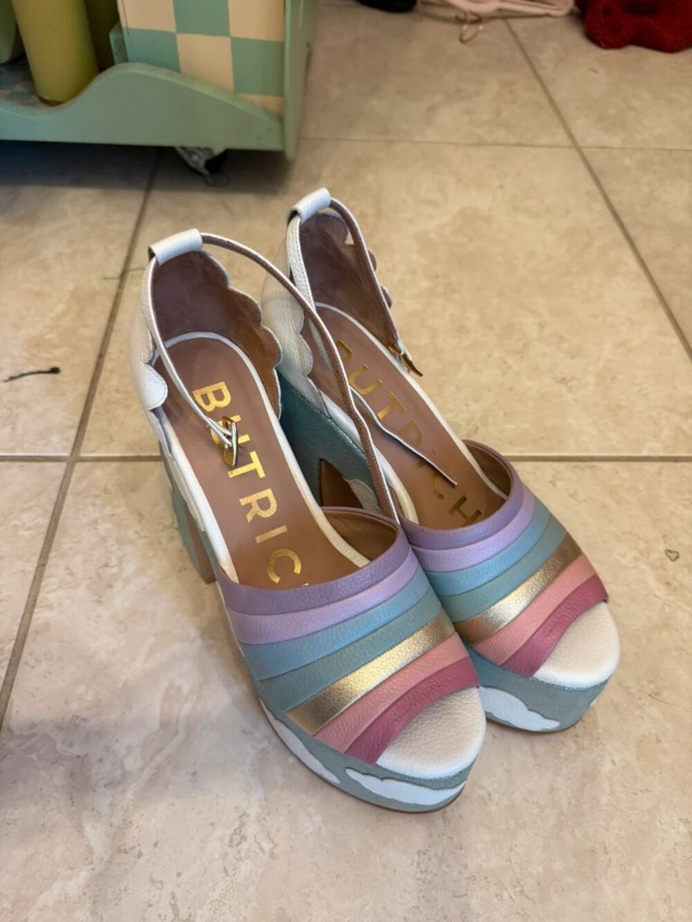 Jessica Butrich rainbow pastel cloud platforms size 39: U.S. 8 - Picture 2 of 7